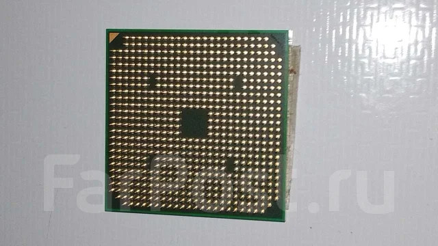 AMD Turion X2 RM-70 ����