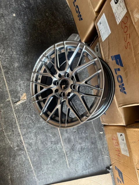 ORW. 7.0x15", 4x100, 4x114.3, ET35, �� 73,1���. ����