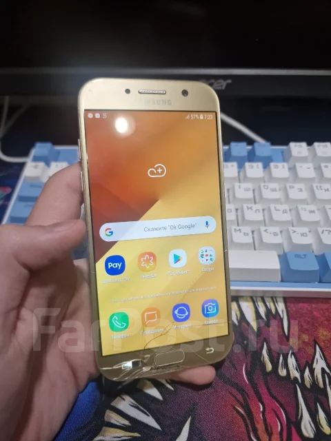 Samsung Galaxy A5 2017. �/�, 32 ��, �������, 3G, 4G LTE, Dual-SIM, NFC ����