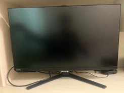 Samsung. 27" ����