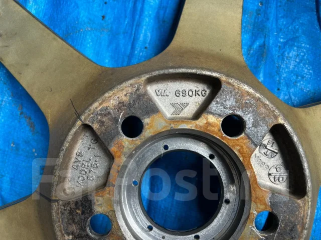 AVS Model T6. 7.5x18", 5x100, ET48, �� 72���. ����