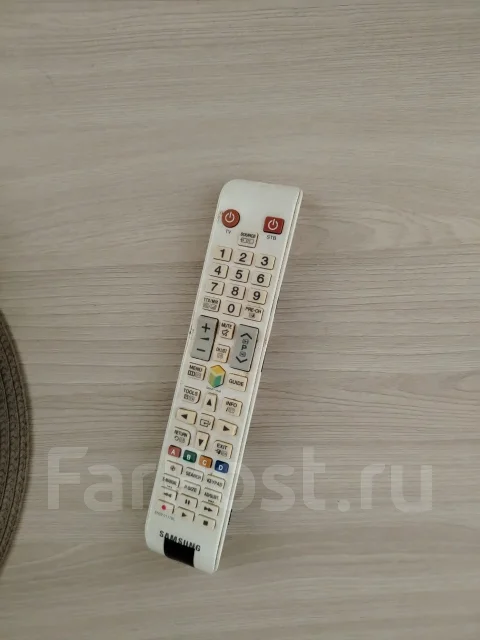 Samsung UE22H5610. LED ����