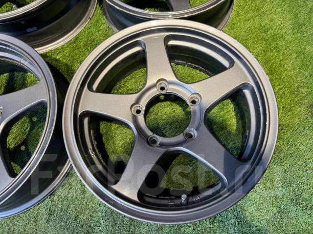4x4 Engineering Bradley. 5.5x16", 5x139.7, ET20 ����