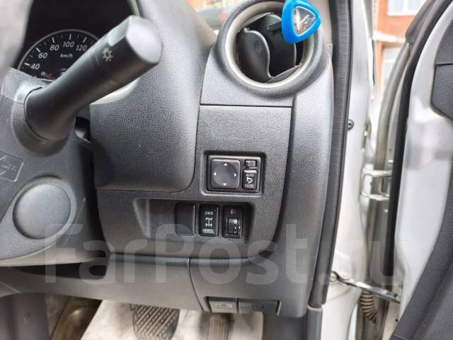 Nissan March. �������, 4wd, 1.2 (79��.�.), ������, 180 010����. �� ����