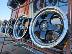 Stealth Racing. 7.0x17", 4x100, ET42, �� 73,1���. ����