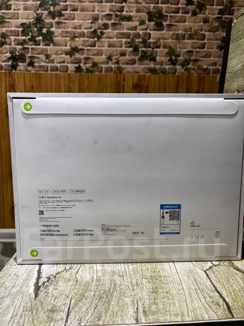 Apple MacBook Air 13 2026. 13.6", ��� 24 ��, ���� 1 024���, WiFi: 1, Bluetooth: 1, ����������� �� 19��. ����