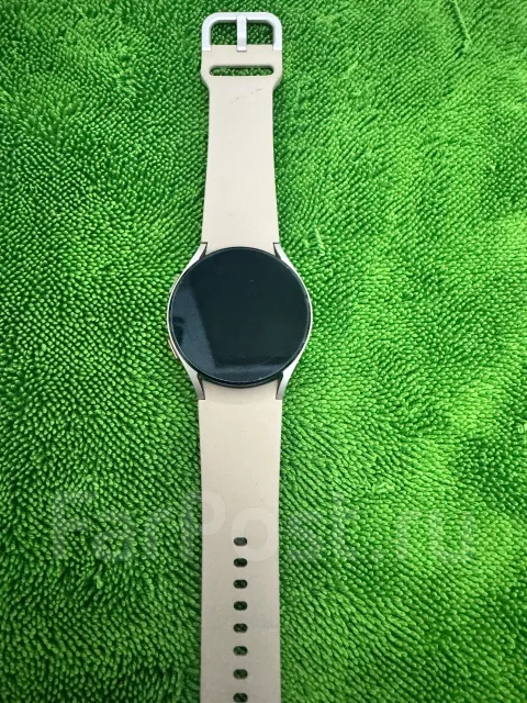 Samsung Galaxy Watch4 ����