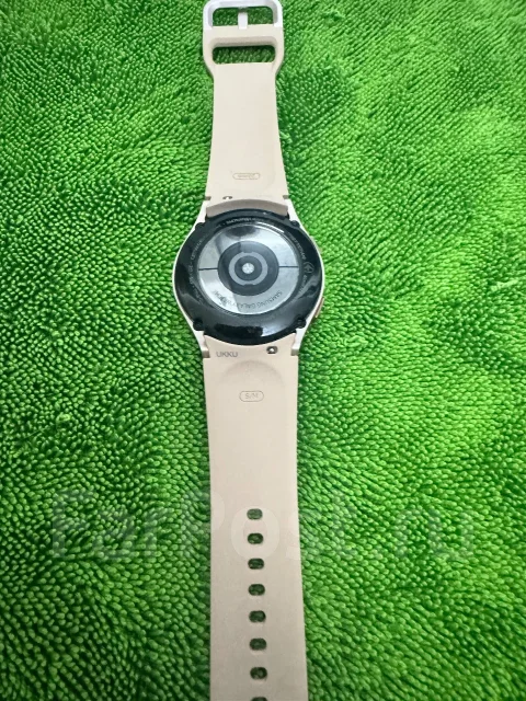 Samsung Galaxy Watch4 ����