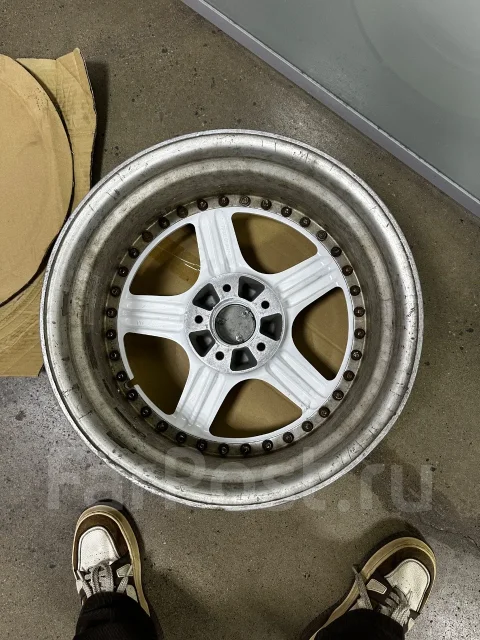Work Equip. 9.0x17", 5x114.3, ET35 ����
