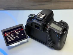 Canon EOS 70D Body ����