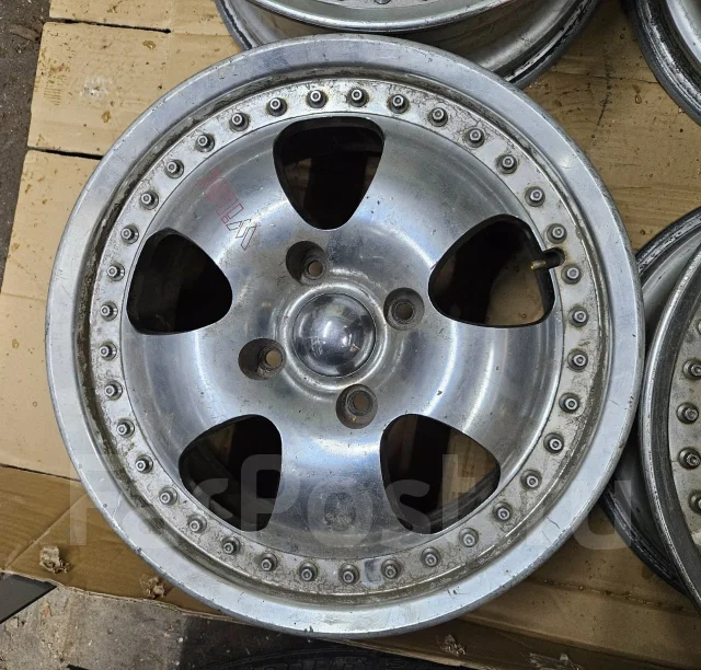 Carving head 40. 7.0x16", 4x114.3, ET48 ����