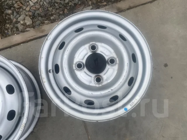 Daihatsu. 4.0x12", 4x100, ET45, �� 54,1���. ����