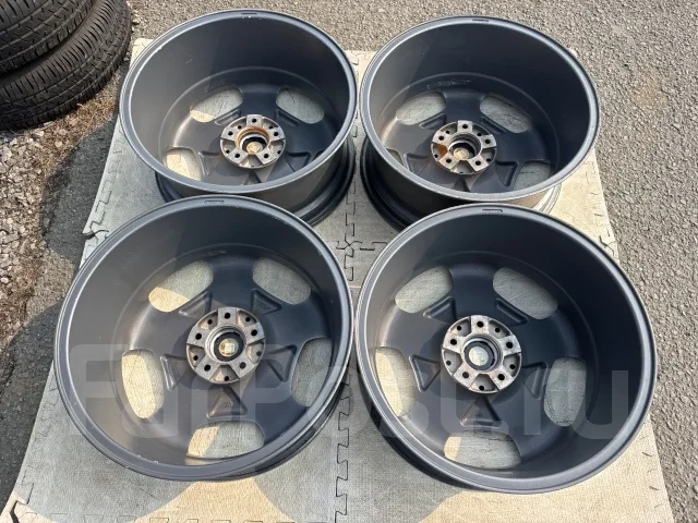 RAYS Arthur Exchange. 8.0x18", 5x114.3, ET45, �� 73���. ����
