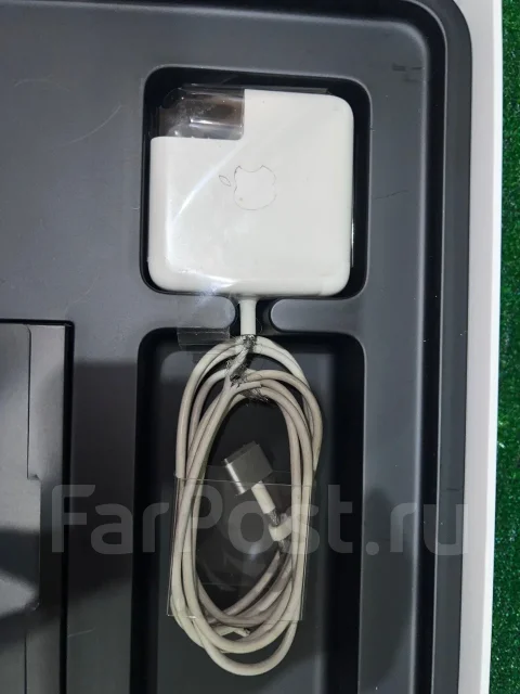 Apple MacBook Air 13 2014 Early. 13", ��� 4 ��, ���� 128���, WiFi: 1, Bluetooth: 1, ����������� �� 10��. ����
