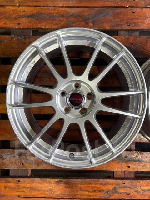 RAYS Gram Lights 57Xtreme. 7.0x17", 5x100, ET50 ����