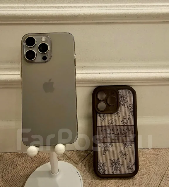 Apple iPhone 15 Pro Max. �/�, 1 ��, �����������, 5G ����