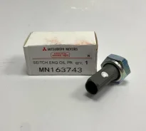 ������ �������� ����� Mitsubishi MN163743 MN163743 ����