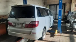 Toyota Alphard. MNH15, 1MZFE ����