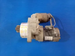 ������� Nissan Elgrand E51/ VQ35 233004W017 ����