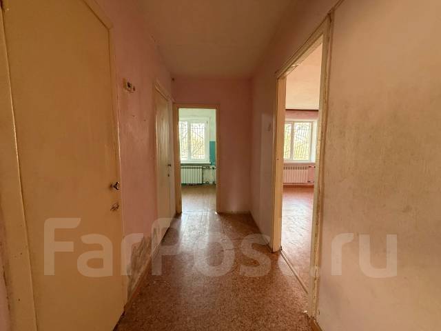 1-комнатная, улица Кирова 142. Бабушкина, частное лицо, 32,6 кв. м., 1/5 этаж. Прихожая фото