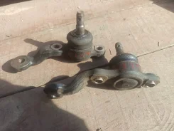 ������� ����� �������� ������ Toyota Mark II / Chaser / Cresta 43330-29385 ����