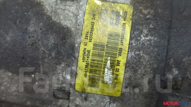 ���������� ������������ Ford Kuga 2008-2012 21021435 1796856 ����