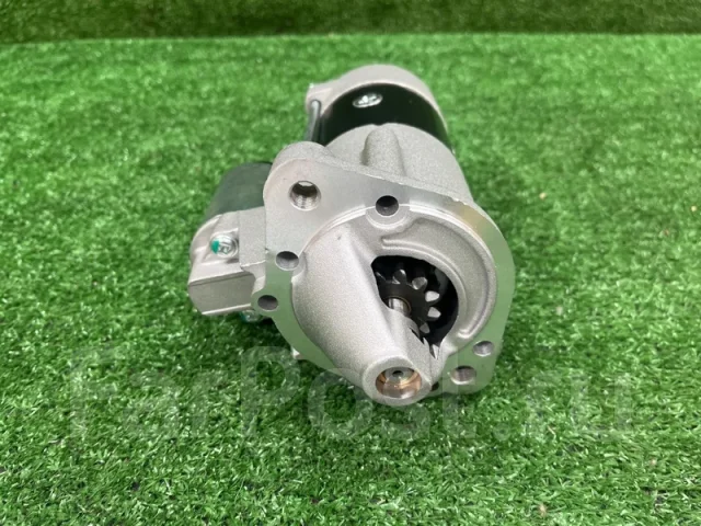 ������� Mitsubishi MD331137 4D56 MD331137 ����