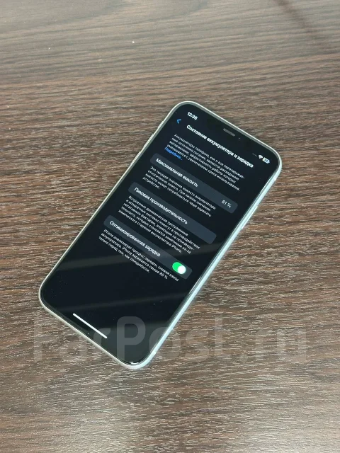 Apple iPhone 11. �/�, 128 ��, �����, 3G, 4G LTE, NFC ����