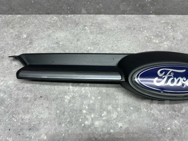 ������� ��������� Ford Focus 3 2048467 2048467 ����