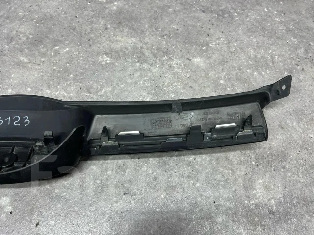 ������� ��������� Ford Focus 3 2048467 2048467 ����