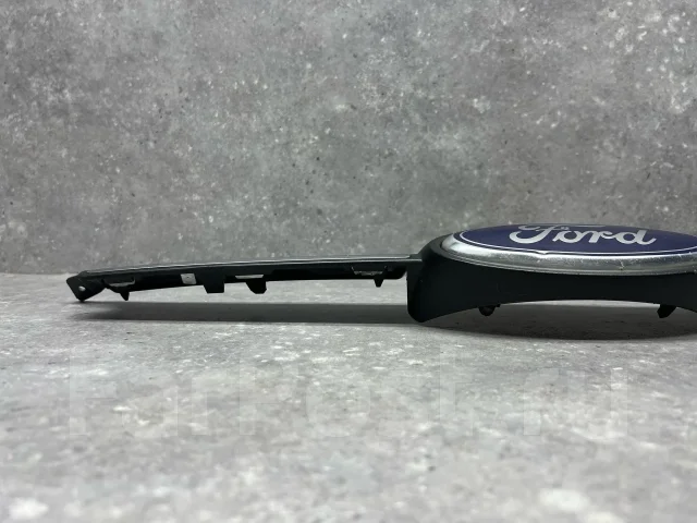 ������� ��������� Ford Focus 3 2048467 2048467 ����