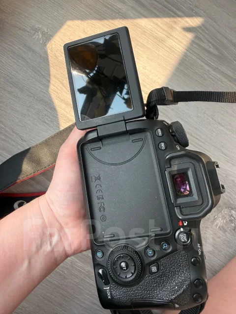 Canon EOS 6D Mark II ����