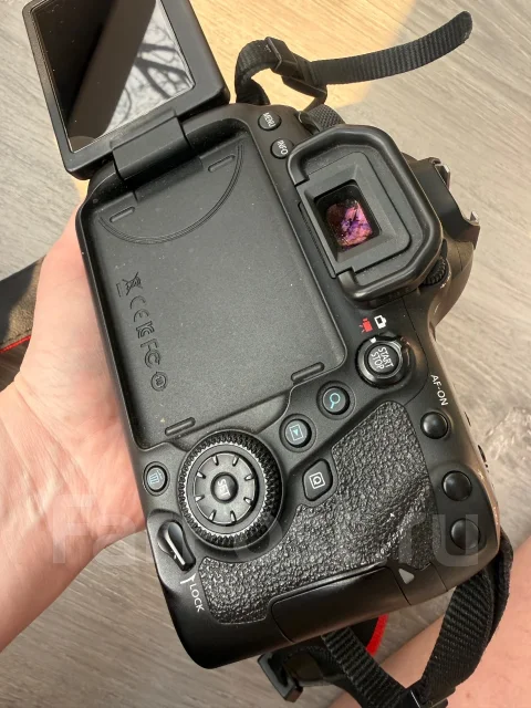 Canon EOS 6D Mark II ����