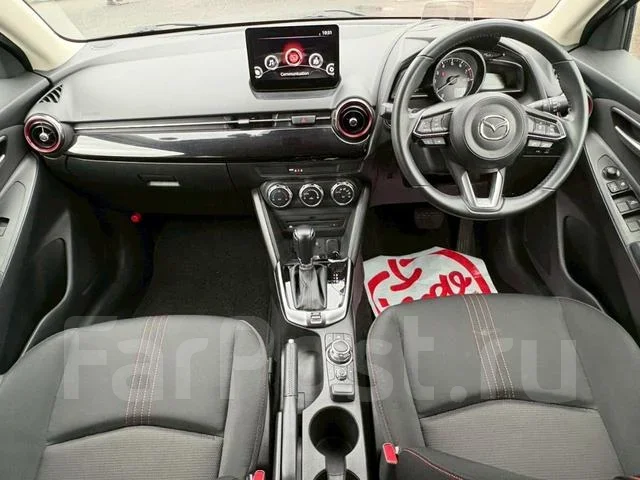 Mazda Mazda2. �������, ��������, 1.3 (110��.�.), ������, �/�. ��� ����� �� ������������ ����