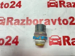 ������ ����������� ����������� �������� Volkswagen Polo 1999 1H0959481B 6V5 AKV 1H0959481B ����