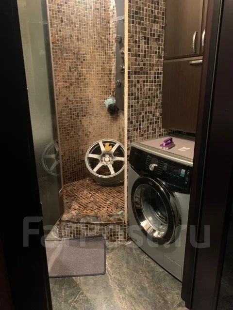 AVS Model T6. 9.0x17", 5x114.3, ET35, �� 66,1���. ����