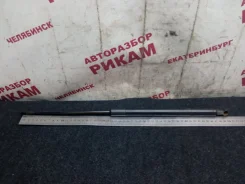 ����������� ����� ��������� AUDI A3 2004 8P3827552D 8P1 BDB 8P3827552D ����