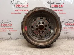 ������� Volkswagen Tiguan 2015 06J105266R 5N2 CCZD 06J105266R ����