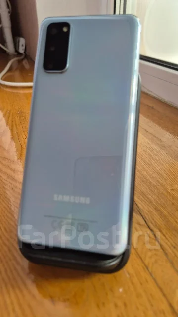 Samsung Galaxy S20. �/�, 128 ��, ���������, 4G LTE ����