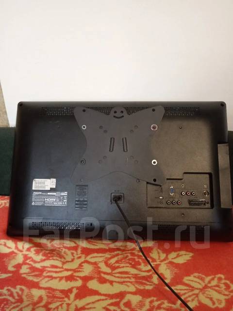 Philips. 26", ���������� �� (LCD, LED, QLED) ����