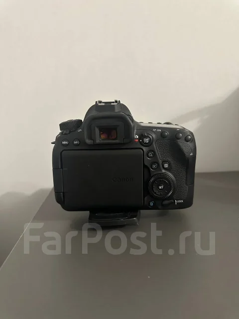 Canon EOS 6D Mark II Body ����