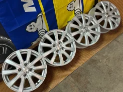 Weds Ravrion. 5.5x15", 4x100, ET42 ����