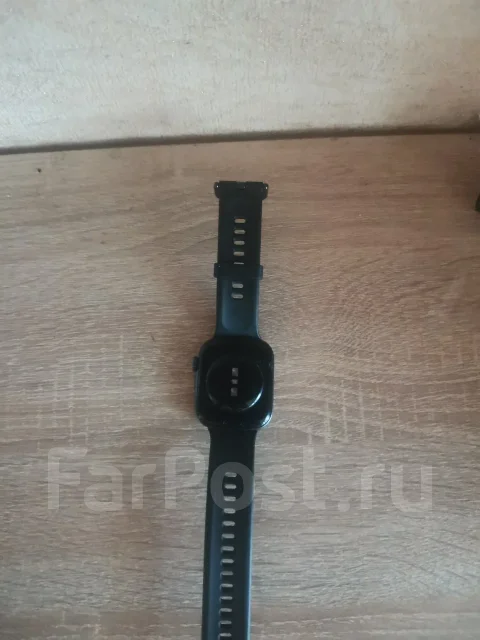 Huawei Watch. ��� ����� �� ������������ ����