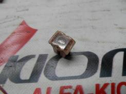 �������������� Mitsubishi Aspire, Chariot, Delica, Diamante, Eclipse, Emeraude, Eterna, FTO, Galant, Grandis, Lancer, Lancer Evolution, Libero, Minica...