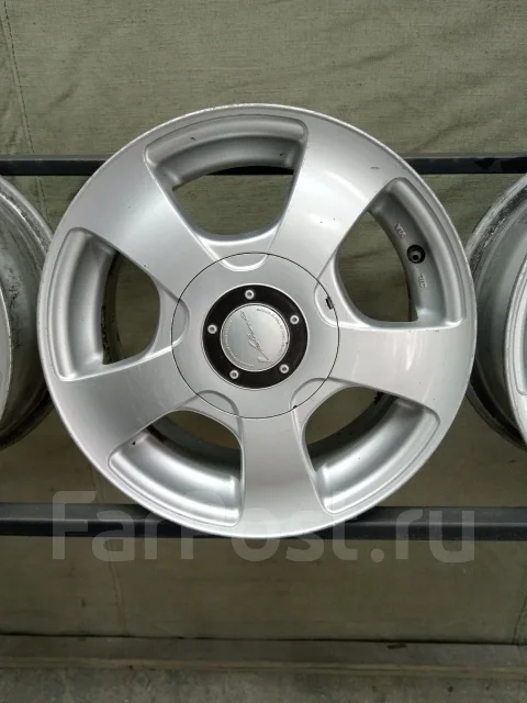 Vianor. 6.0x14", 5x100, 5x114.3, ET38, �� 72,6���. ����