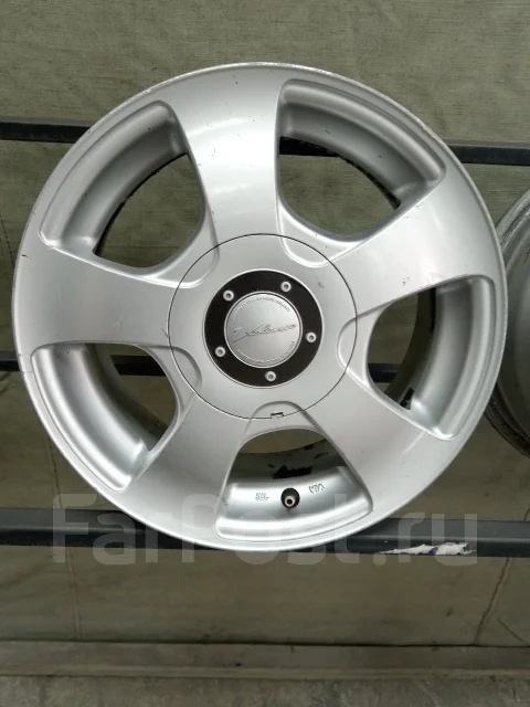 Vianor. 6.0x14", 5x100, 5x114.3, ET38, �� 72,6���. ����