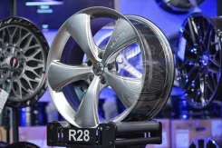 Venerdi. 8.5x19", 5x114.3, ET35, �� 73,1���. ����