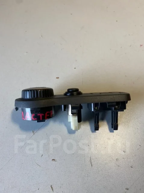���� ������ Renault Duster 8200796642 8200796642 ����