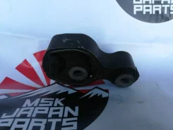 ������� ���� Mazda CX-5 2011-2017 KD6239040 KE KD6239040 ����