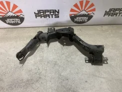 ����� ���������� Honda CR-V 52370SWAA01 4 (RM1/RM4), ������ ������ 52370SWAA01 ����